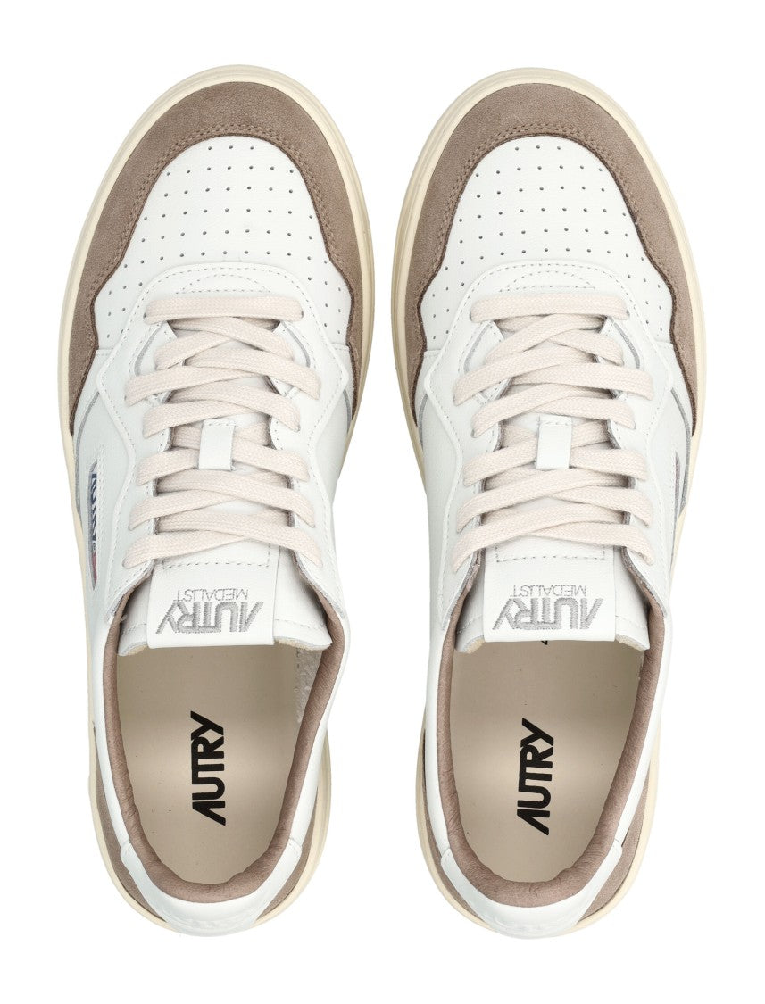 Autry Medalist Low White Leather Sneaker