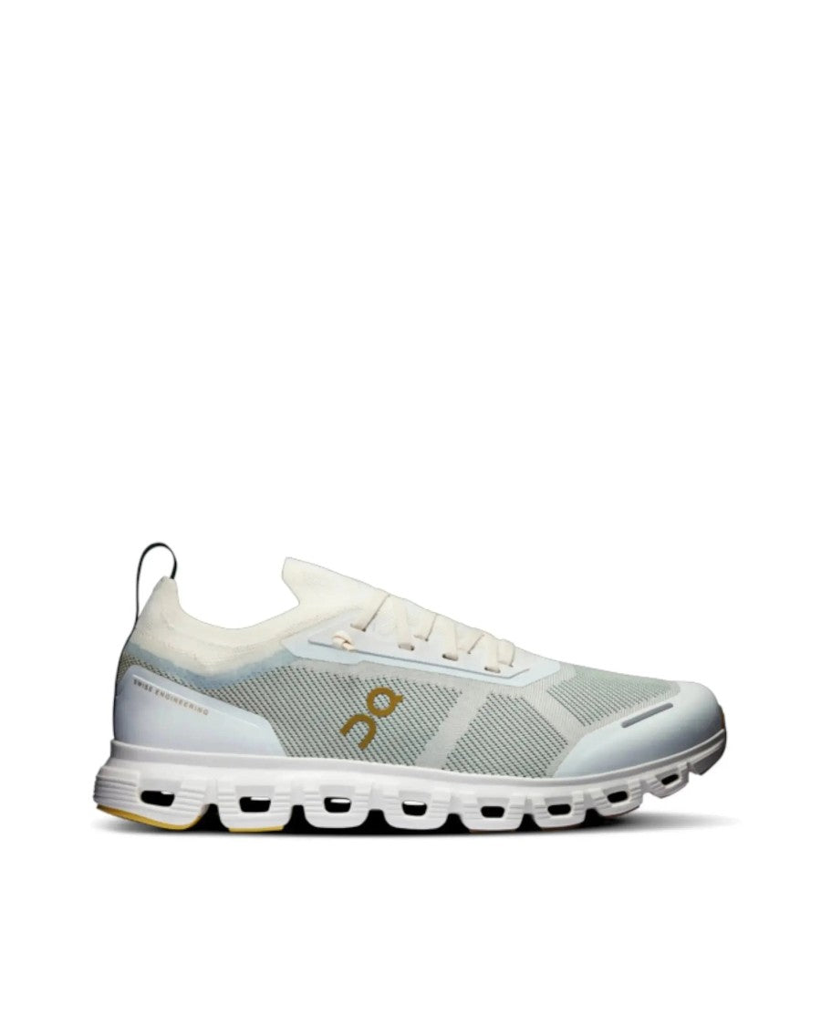 On Versatile Sneakers With Speedboard® Technology