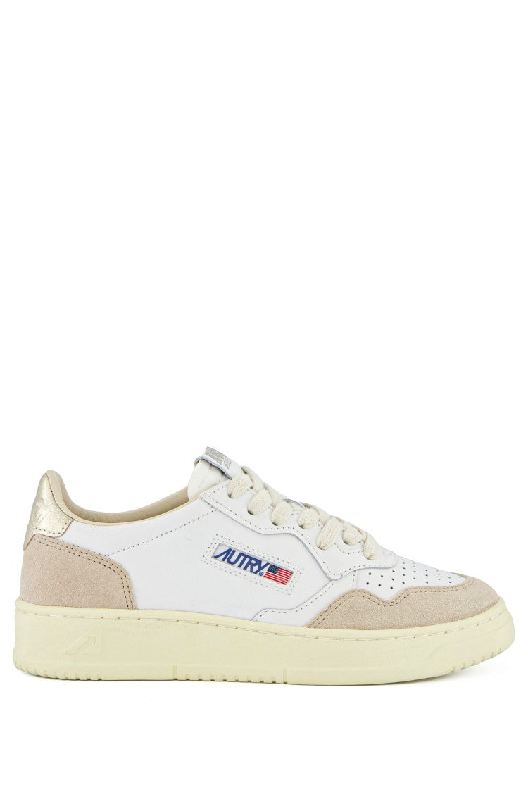 Autry Women’S Medalist Bimaterial Sneakers