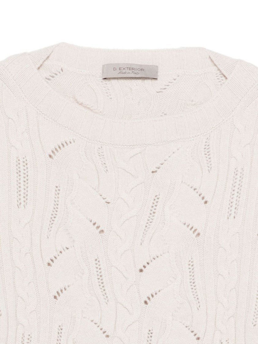 D. Exterior Classic Knit Sweater With Soft Texture