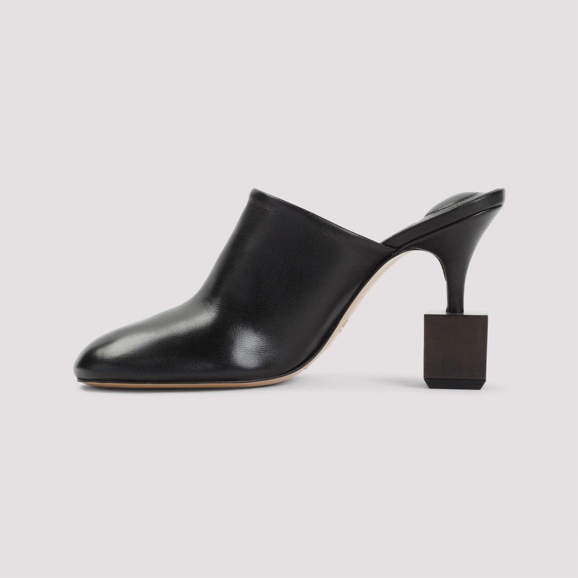 Jacquemus Nappa Leather Slippers With Block Heel Design