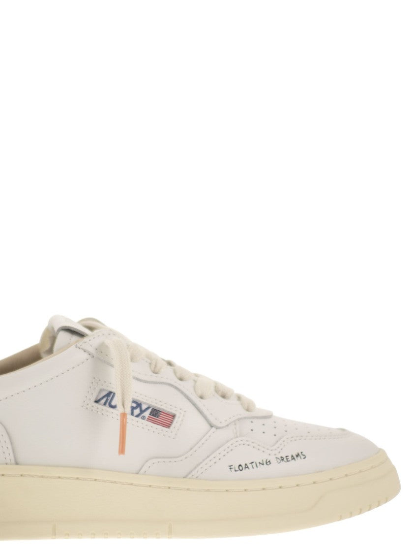Autry Medalist Low - Leather Sneakers