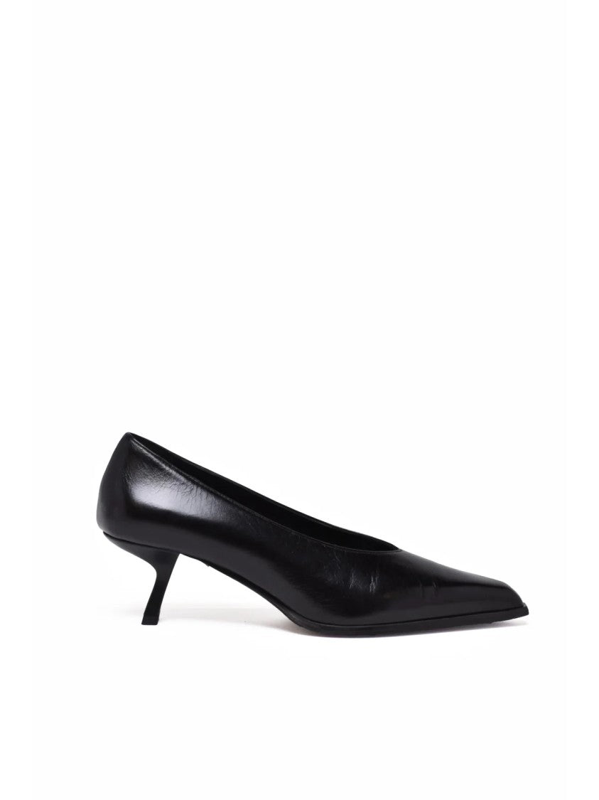Poeve Black Leather Low Pumps