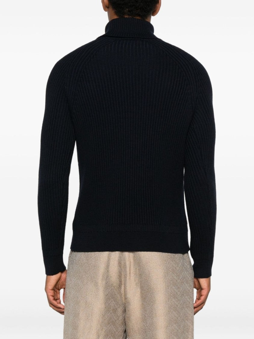 Zanone Classic Minimalist Sweater With Timeless Silhouette