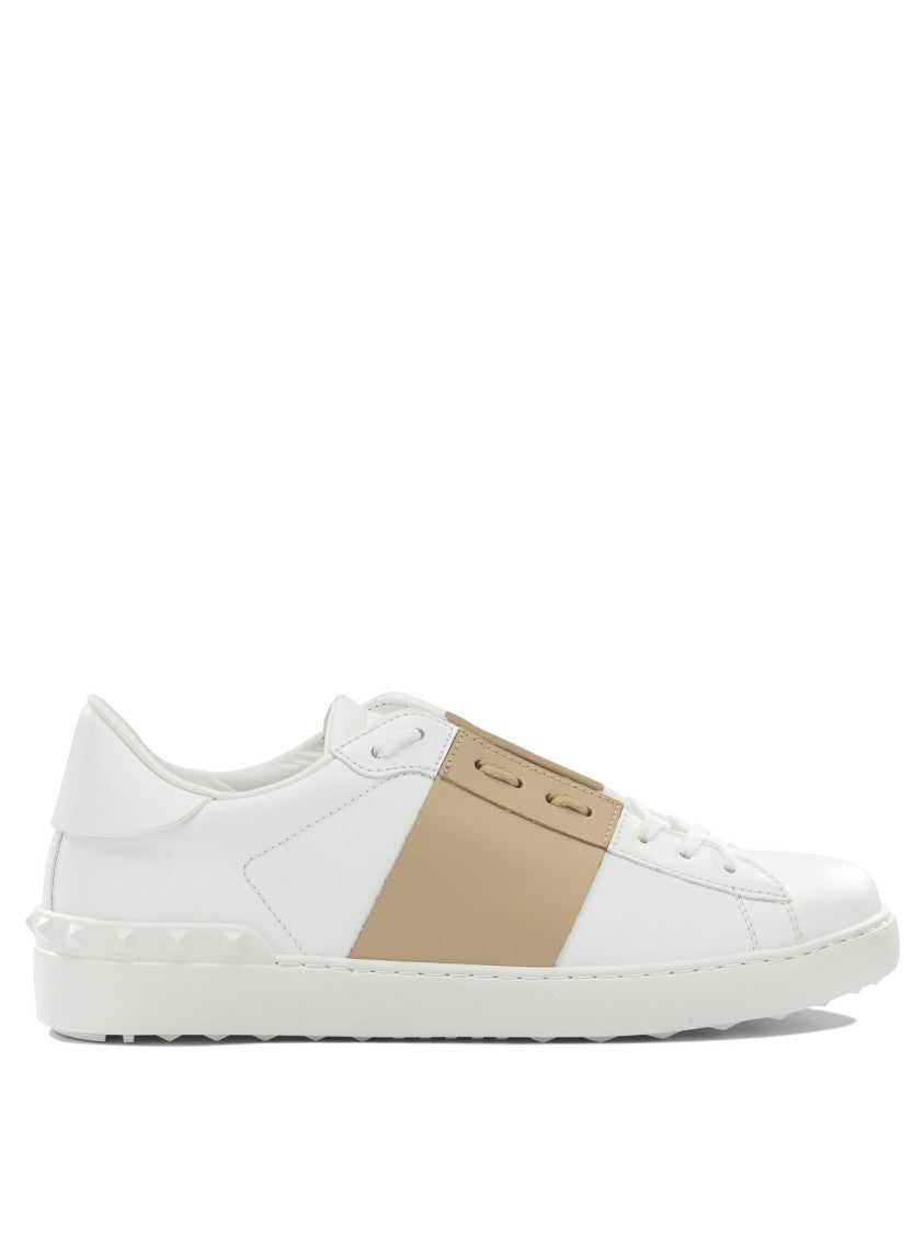 Valentino Garavani Low-Top Sneakers With Contrasting Leather Band And Stud Detailing