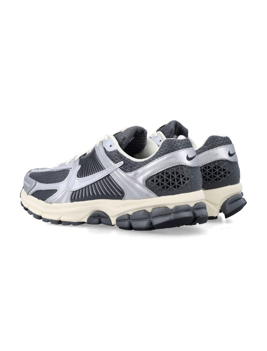 Nike Zoom Vomero Leather Mesh Layered Sneakers