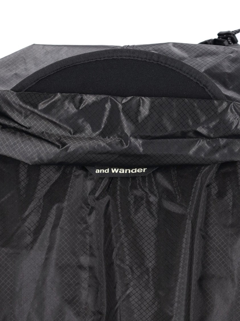 And Wander "Sil" And Wander Poncho – Black