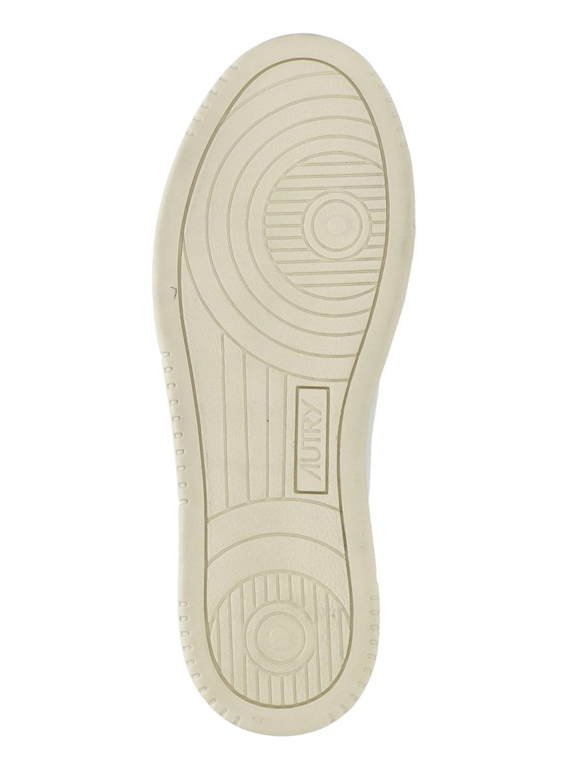 Autry White Medalist Low Leather Sneakers