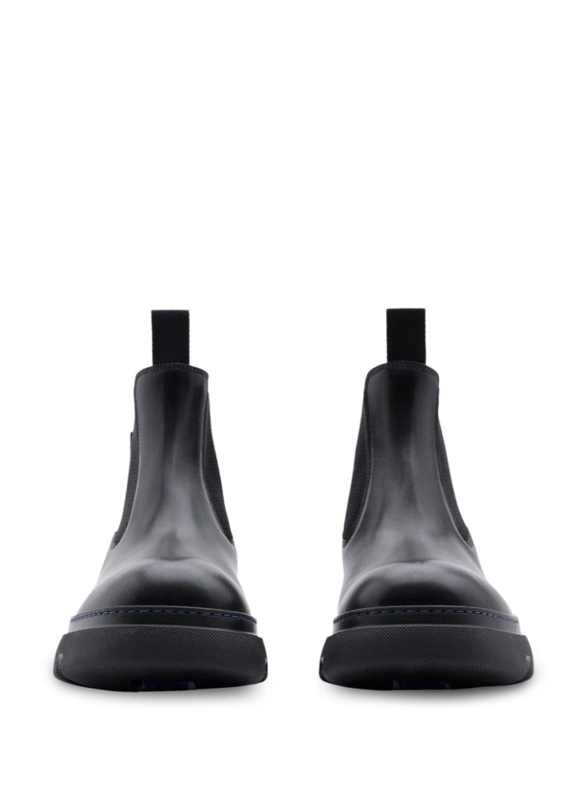 Burberry Modern Chelsea Boots With Sole And Contrasting Stitching