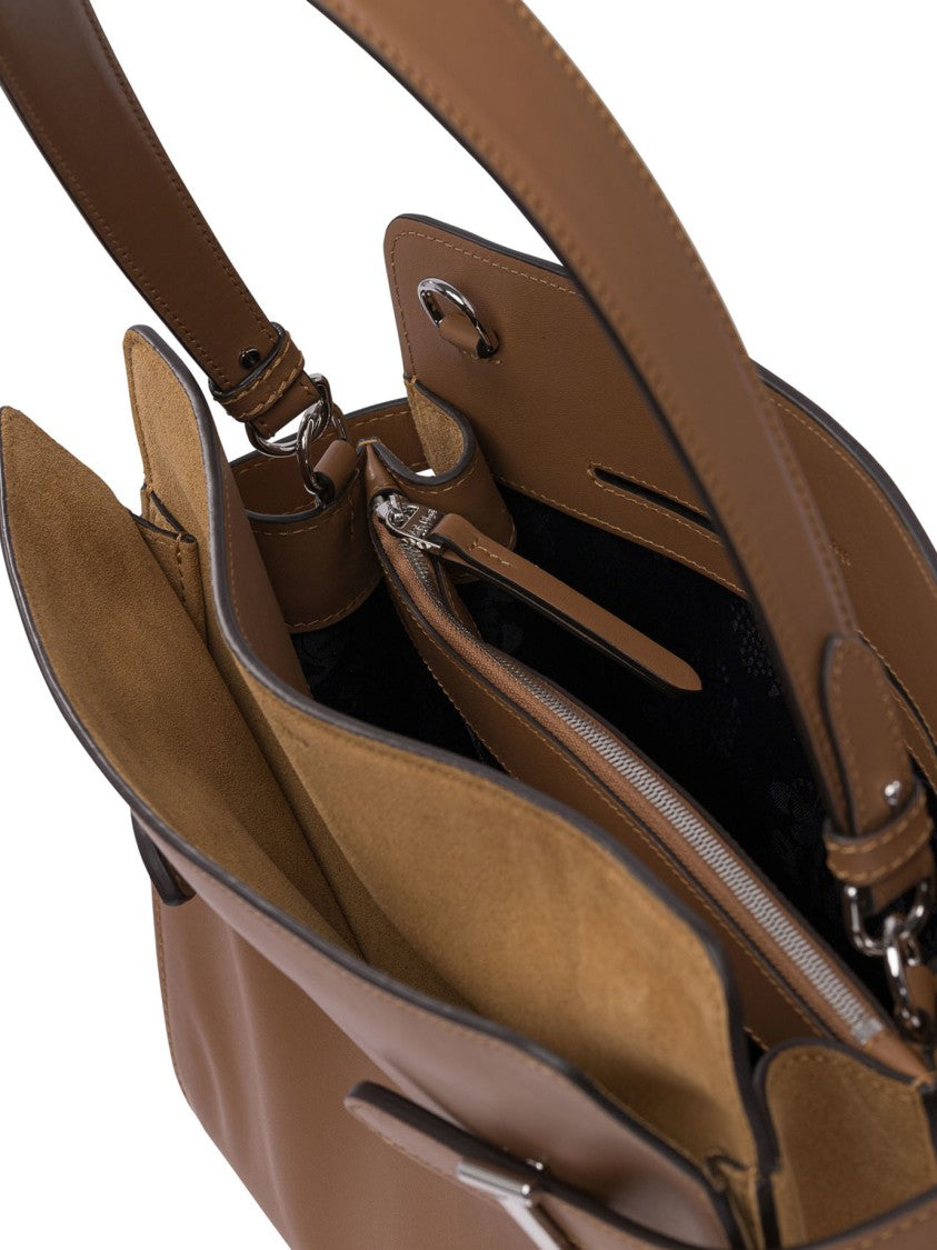 Le Tanneur Smooth Leather Shoulder Bag