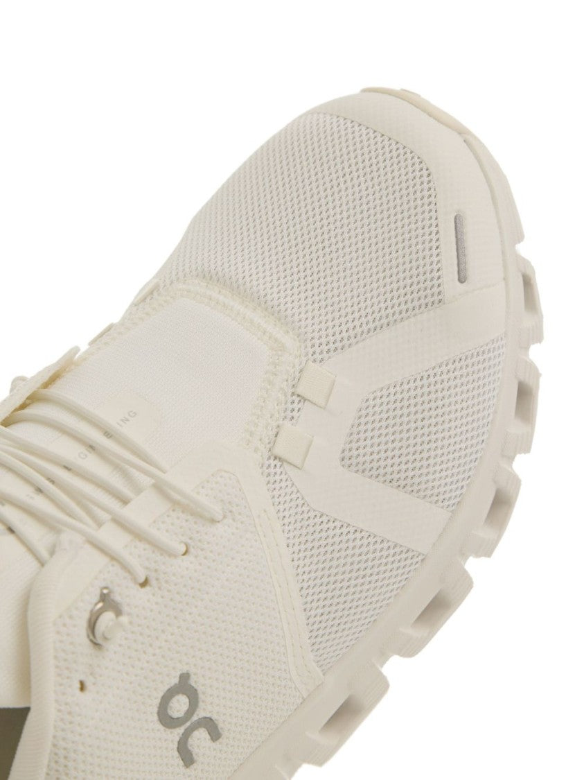 On Running Lightweight White Sneakers With Segmented Sole