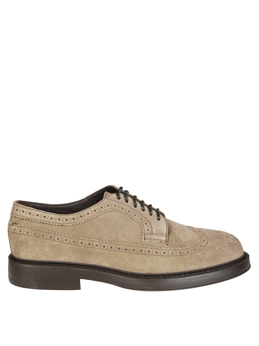 Doucal's Wingtip Derby Shoe With Brogue Perforations