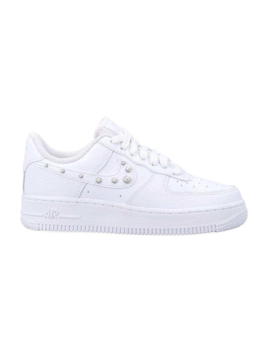 Nike Air Force 1 ’07 Leather Sneakers