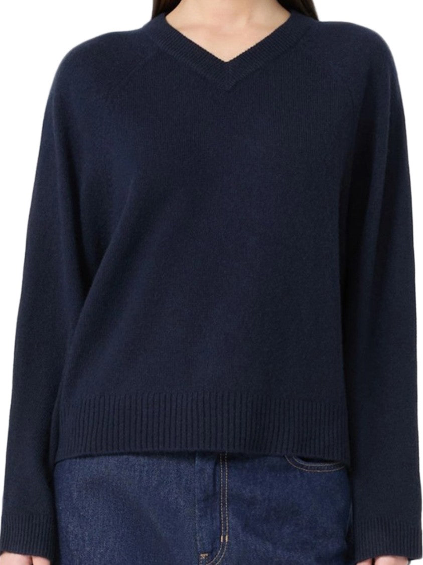 Max Mara Classic Black V-Neck Cashmere Sweater With Cropped Silhouette