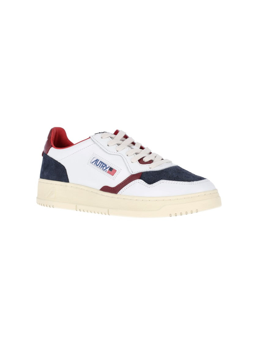 Autry Multicolor Medalist Low Calfskin Sneakers