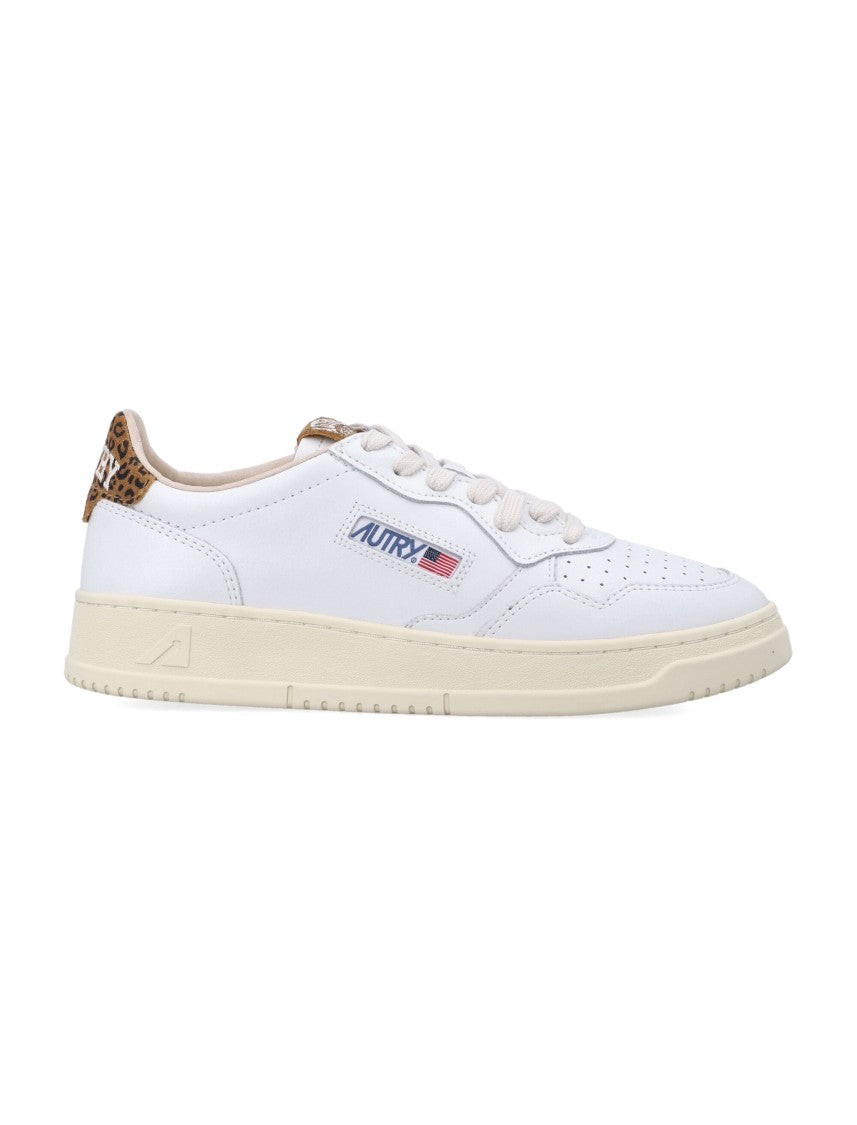 Autry Medalist Low-Top Sneakers