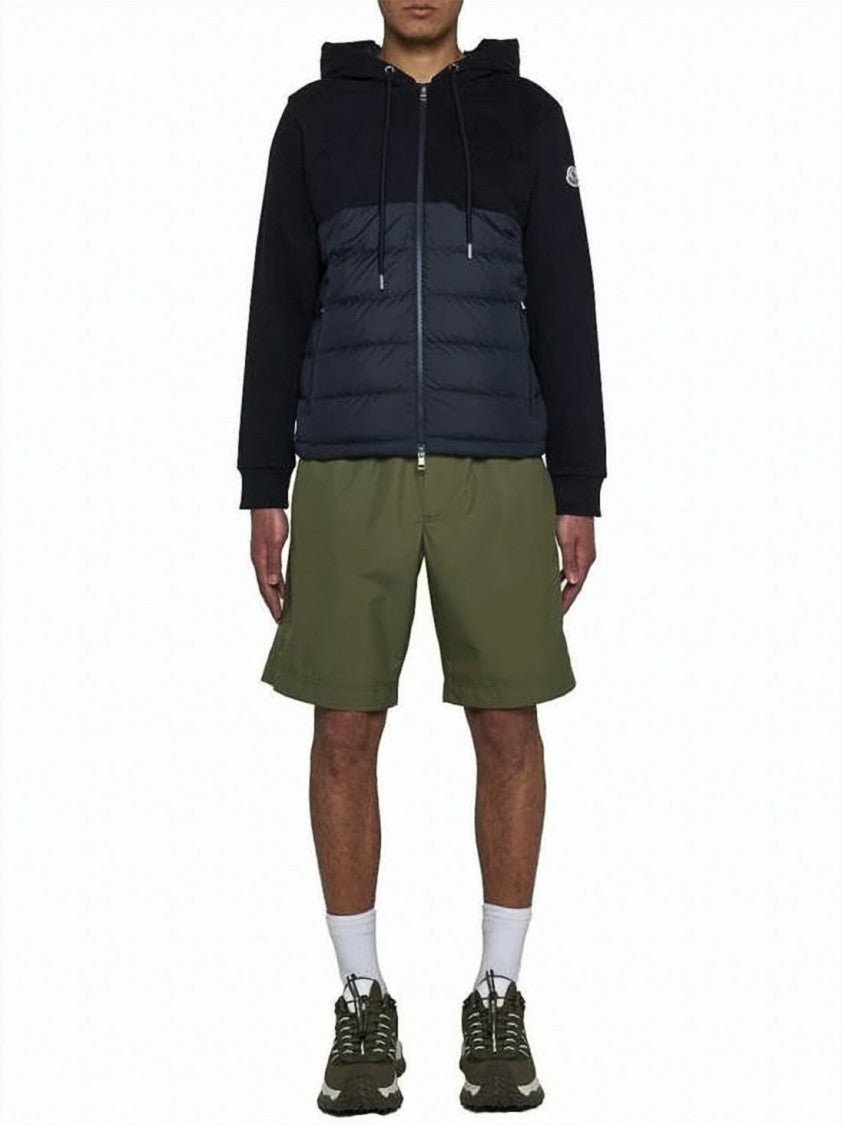 Moncler Short Black Padded Jacket With Smooth Fabric Panels
