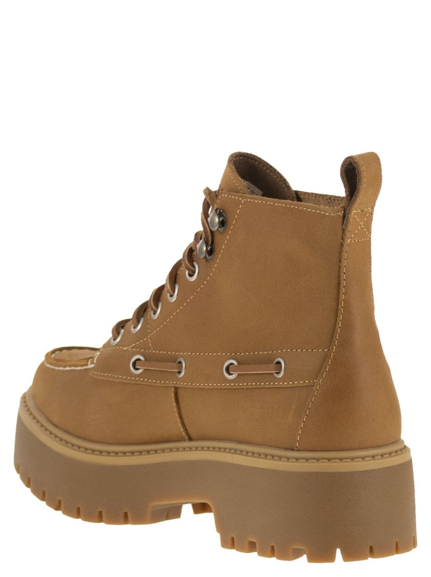 Timberland Stone Street - Fringed Boot With Platform