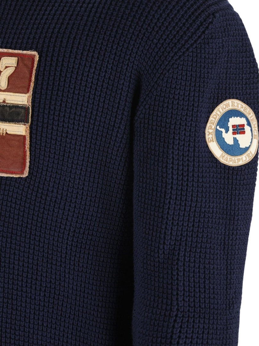 Napapijri Crew-Neck Sweater In Dark Navy Knit With Patch Graphic