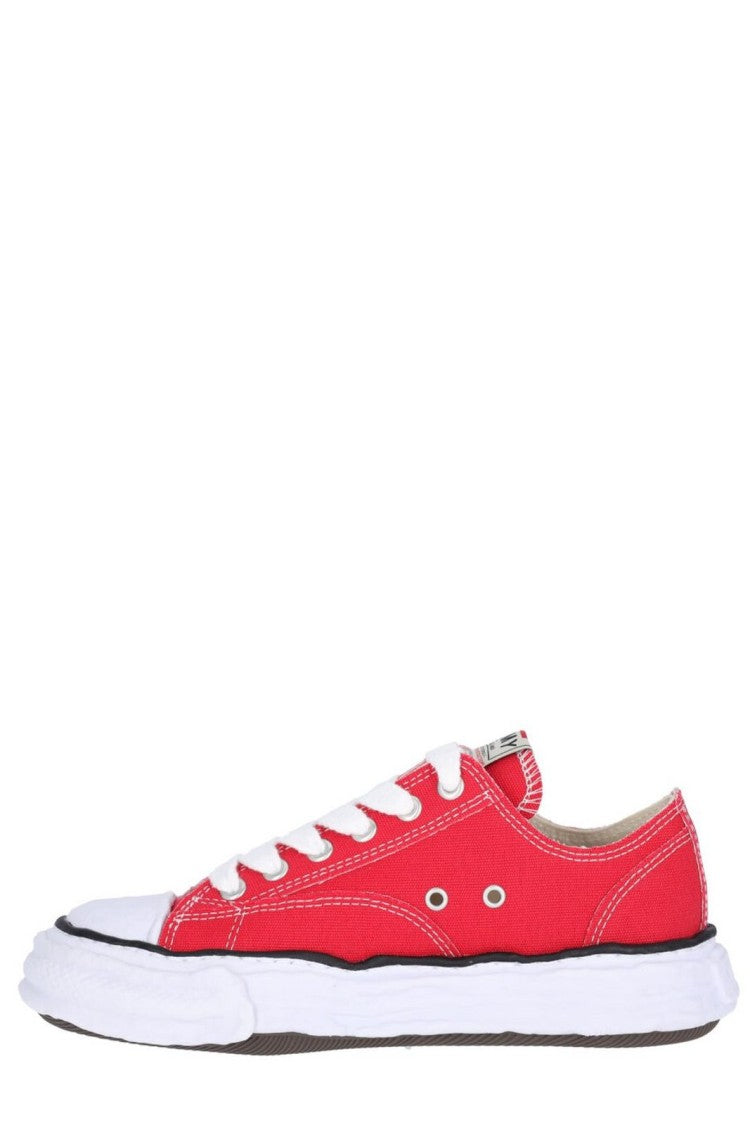Maison Mihara Yasuhiro Vibrant Red Low-Top Sneakers With Minimalistic Detailing
