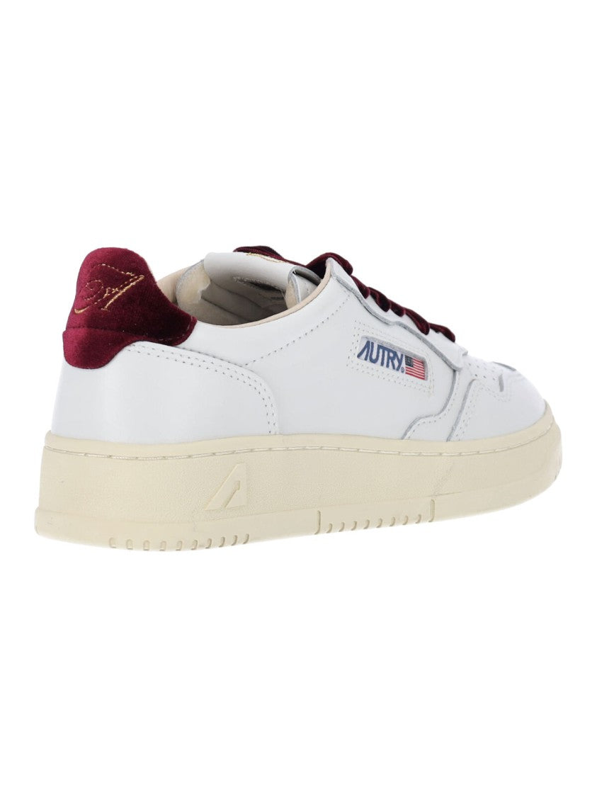 Autry White Calfskin Medalist Low-Top Sneakers
