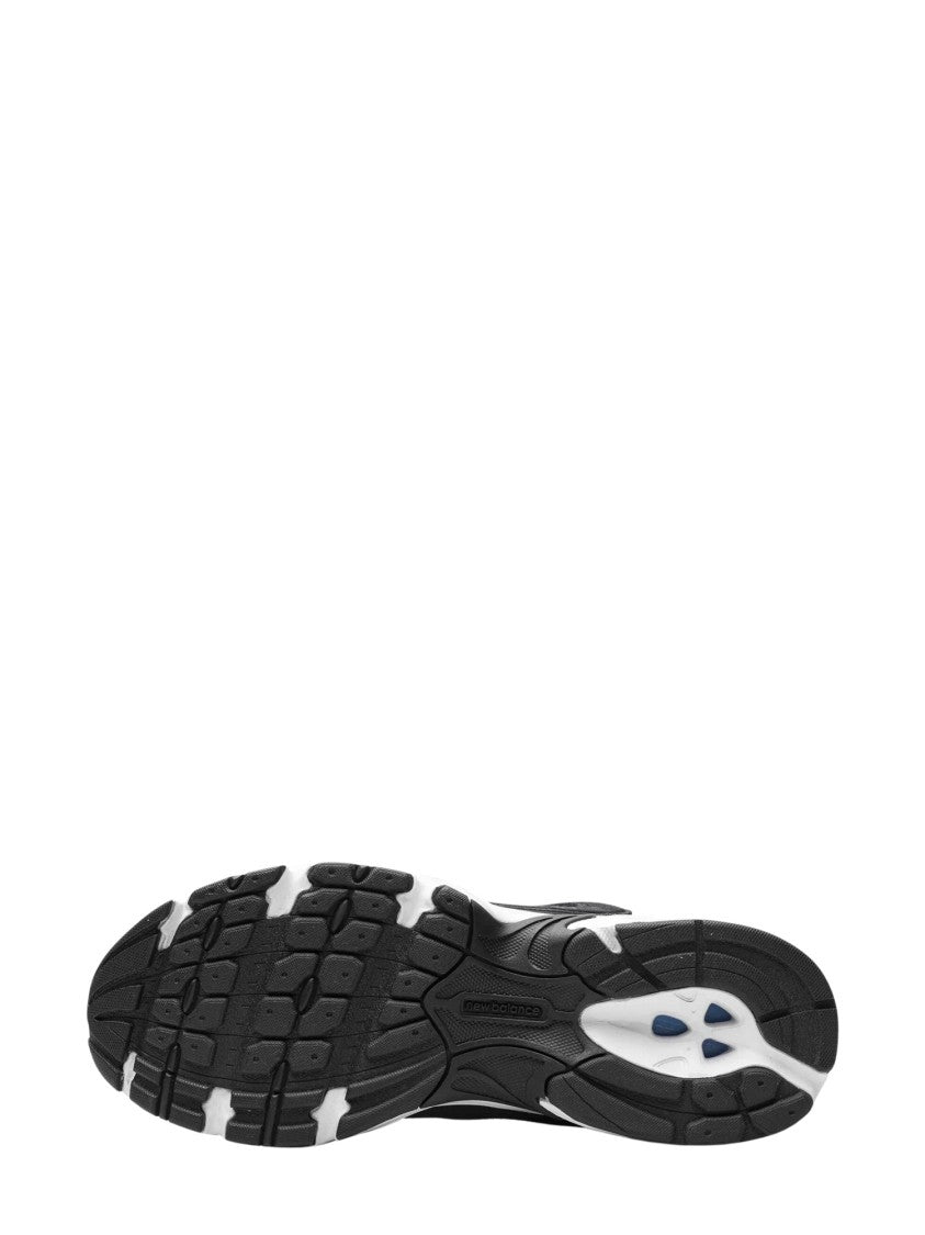 New Balance Black Suede 530 Sneakers