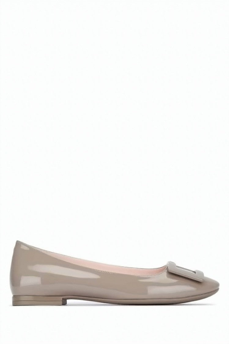 Roger Vivier Glossy Calf Leather U-Shape Ballerina Flats