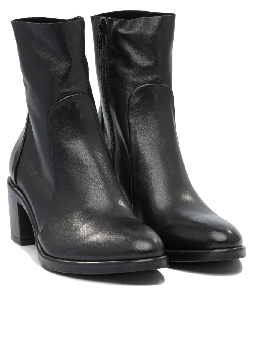 Strategia Black Leather Ankle Boots With Polished Finish