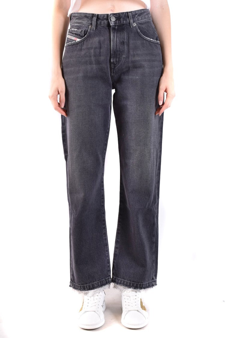 Diesel Wide-Leg Jeans With Frayed Hem And Signature Branding
