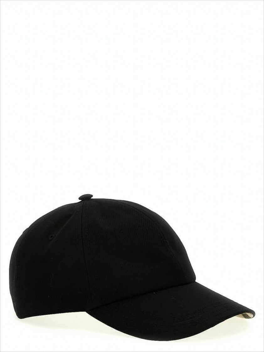 Burberry Classic Black Cap With Structured Front