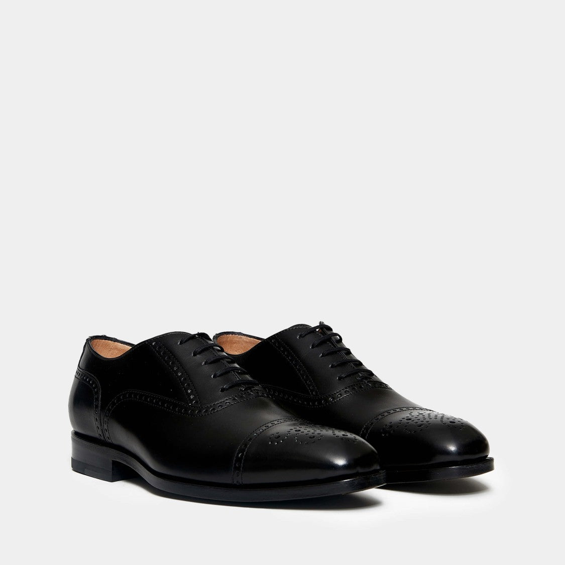 Ortigni Black Leather Lace-Up