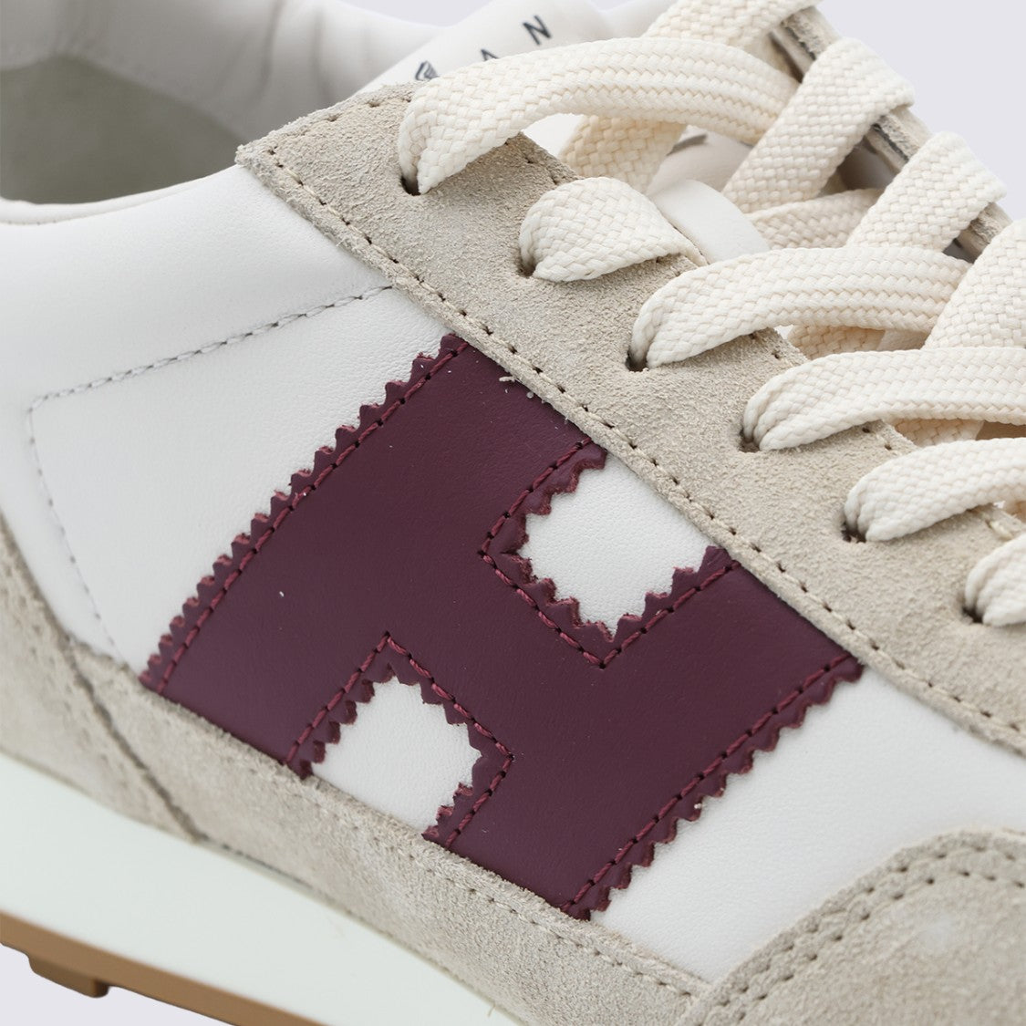 Hogan Light Beige Suede Sneakers With Burgundy Logo Accent