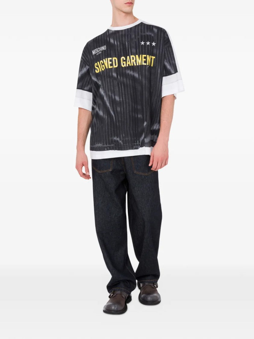 Moschino Loose-Fit T-Shirt With Vertical Stripes And Statement Print
