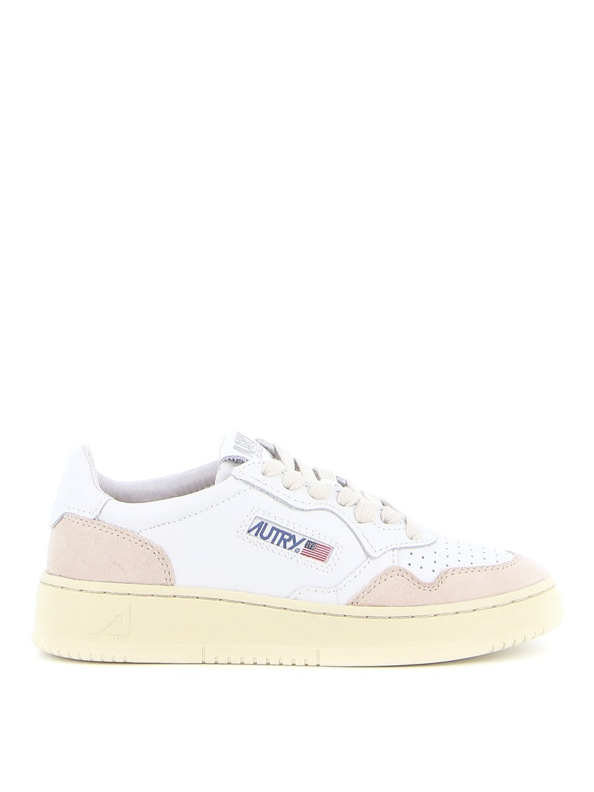 Autry Medalist Lowleat Suede White Sneakers