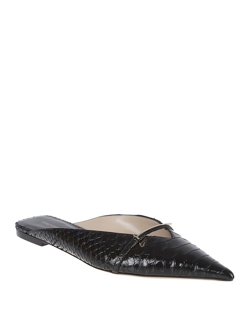 Tom Ford Pointed Toe Textured Leather Sandals With Signature T Hardware