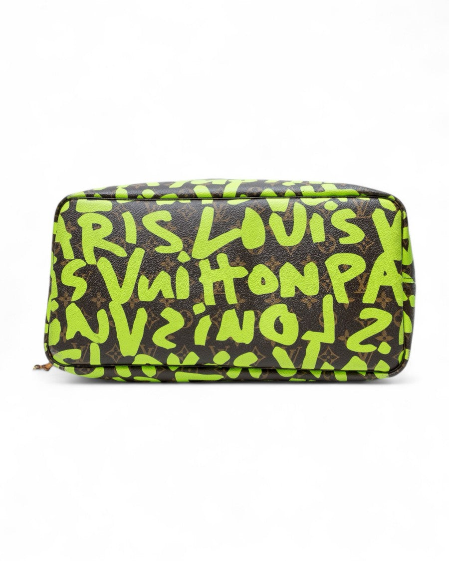 Louis Vuitton Neverfull Gm Tote In Limited Edition Graffiti Monogram
