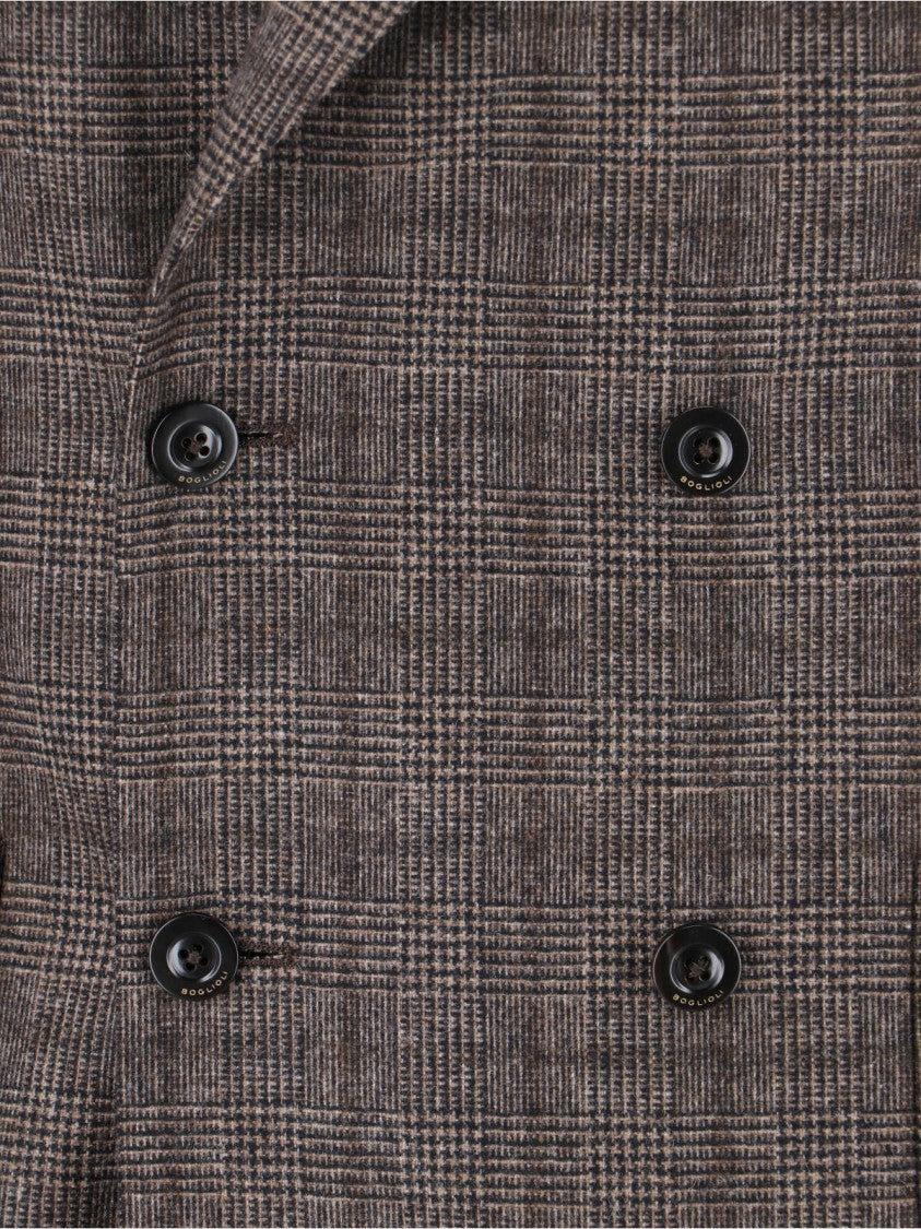 Boglioli Tailored Brown Jacket With Classic Silhouette And Structured Design