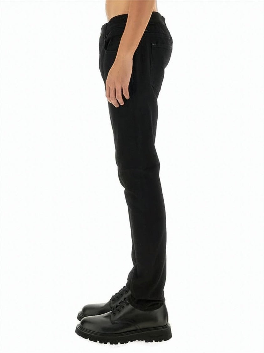 Pt Torino Slim Fit Black Denim Pant With Classic Five-Pocket Design
