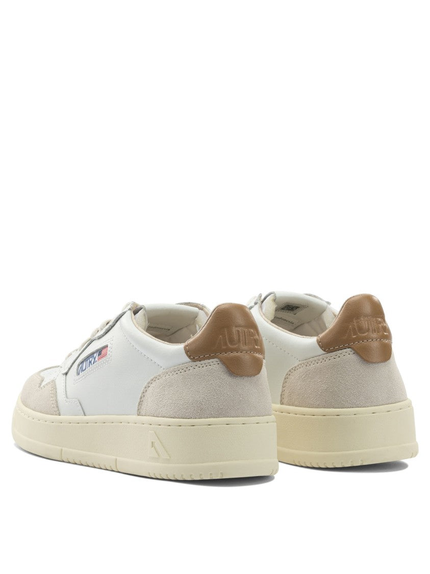 Autry "Medalist Low" Sneakers