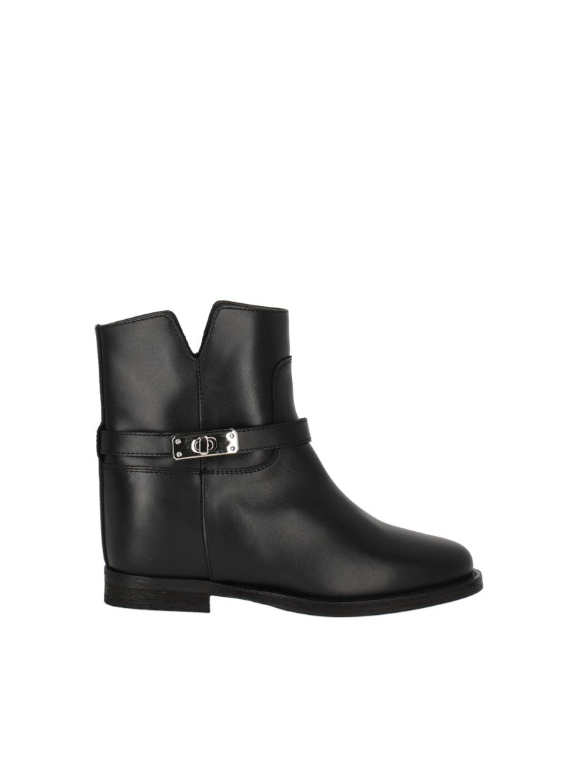 Via Roma 15 Asymmetrical Split Ankle Boots