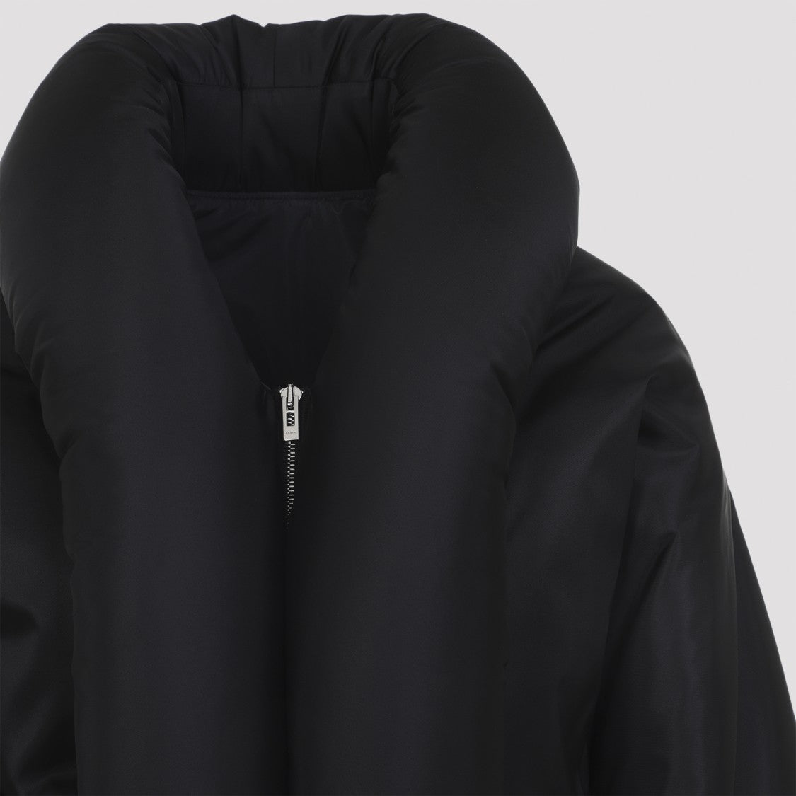 Alaïa Voluminous Collar Padded Jacket In Black Taffeta