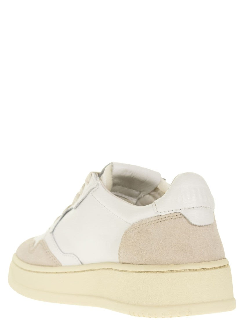 Autry Medalist Low - Leather And Suede Sneakers