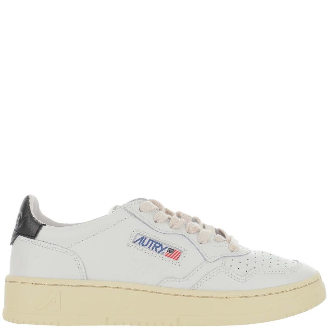 Autry Medalist Low Sneakers With Perforated Toe
