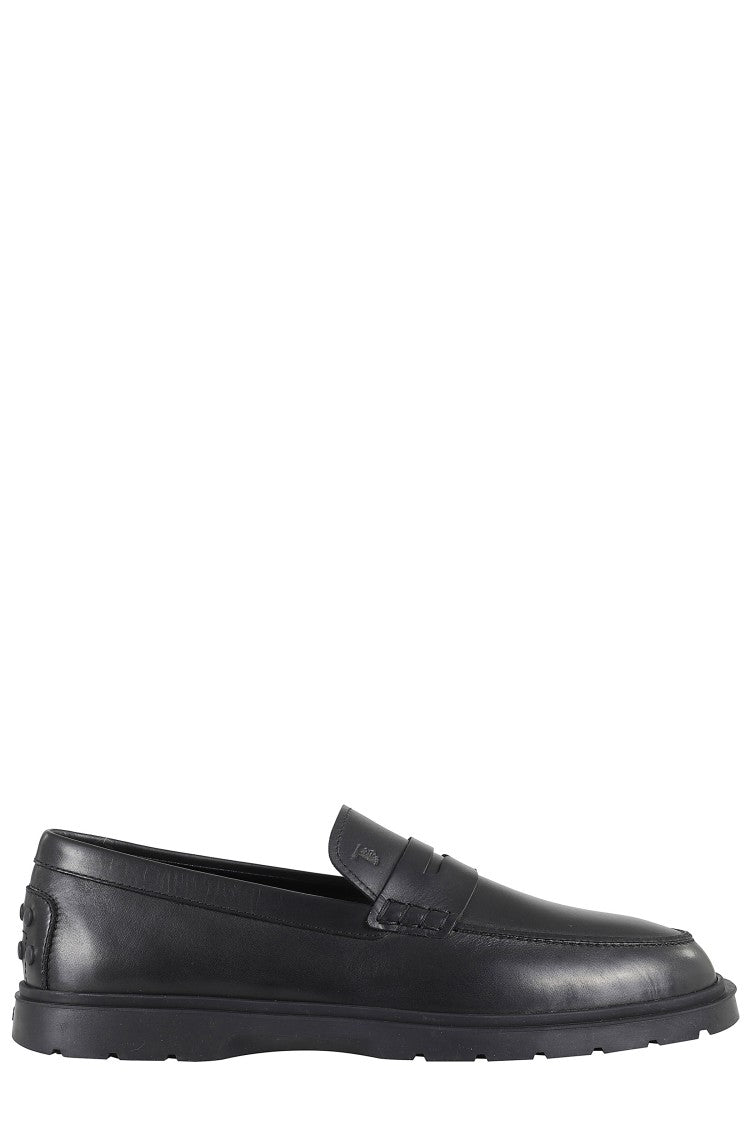 Tod's Sophisticated Black Leather Moccasin