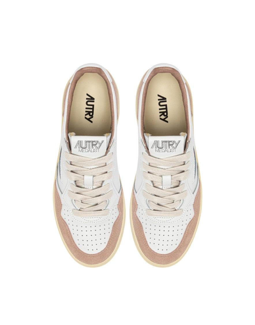 Autry Medalist Low Women’S White/Rose Sneakers