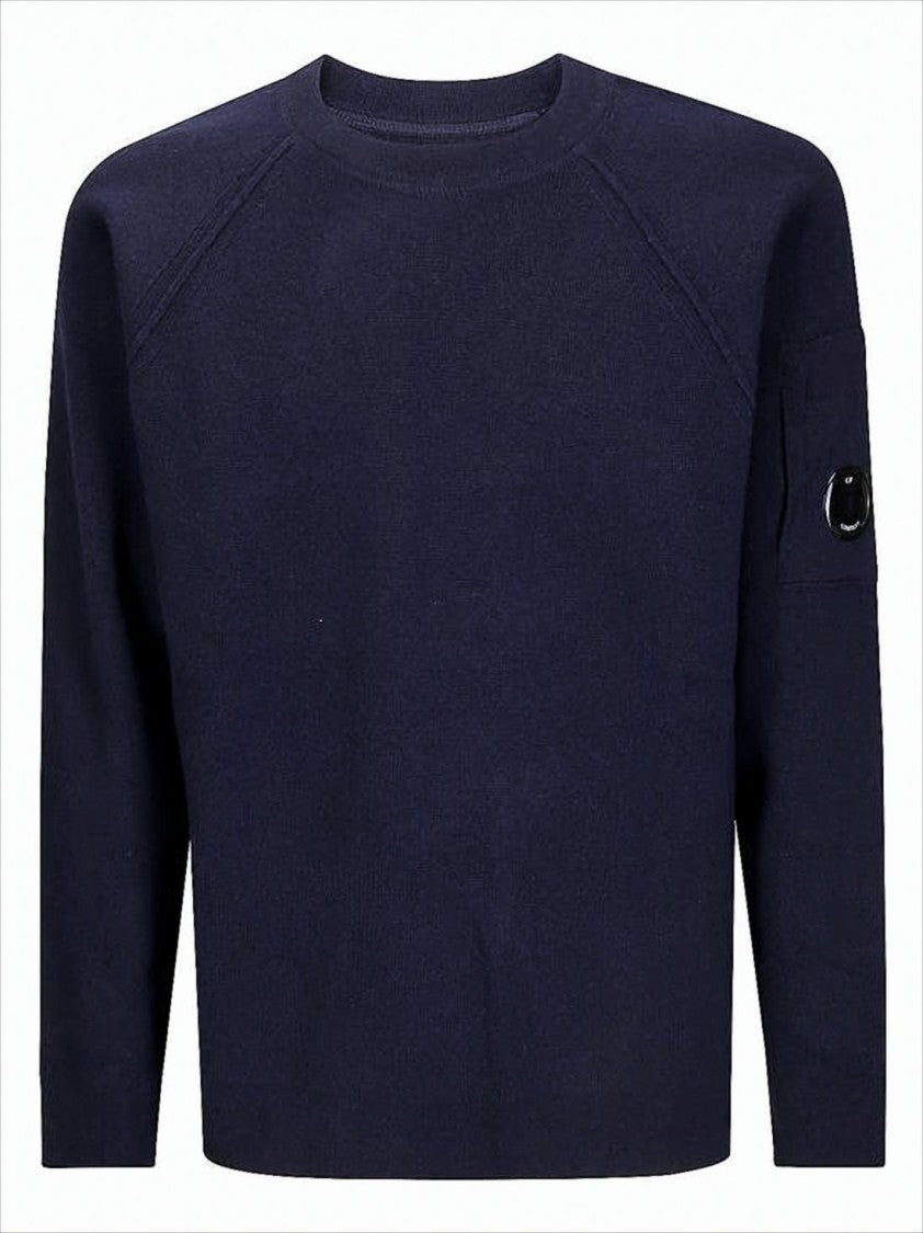 C.P. Company Minimalist Crewneck Sweater With Raglan Sleeves And Logo Patch