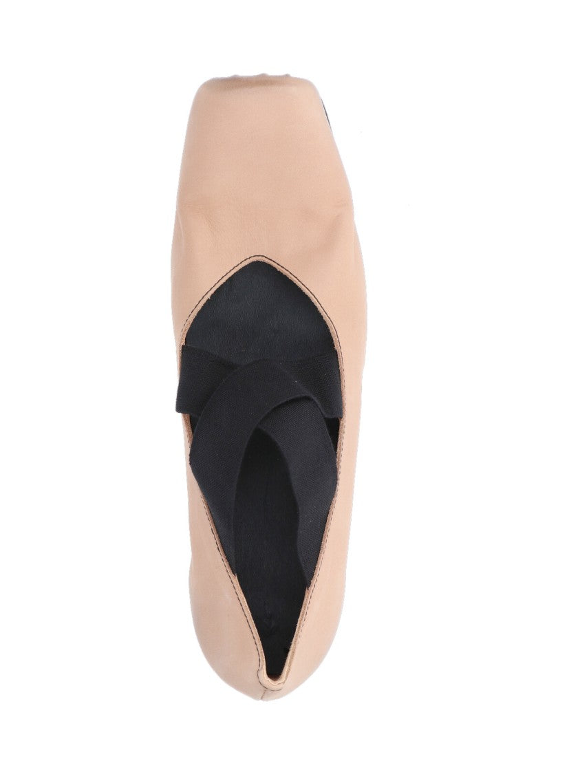 Uma Wang Sleek Minimalist Flat Shoes With Rounded Toe