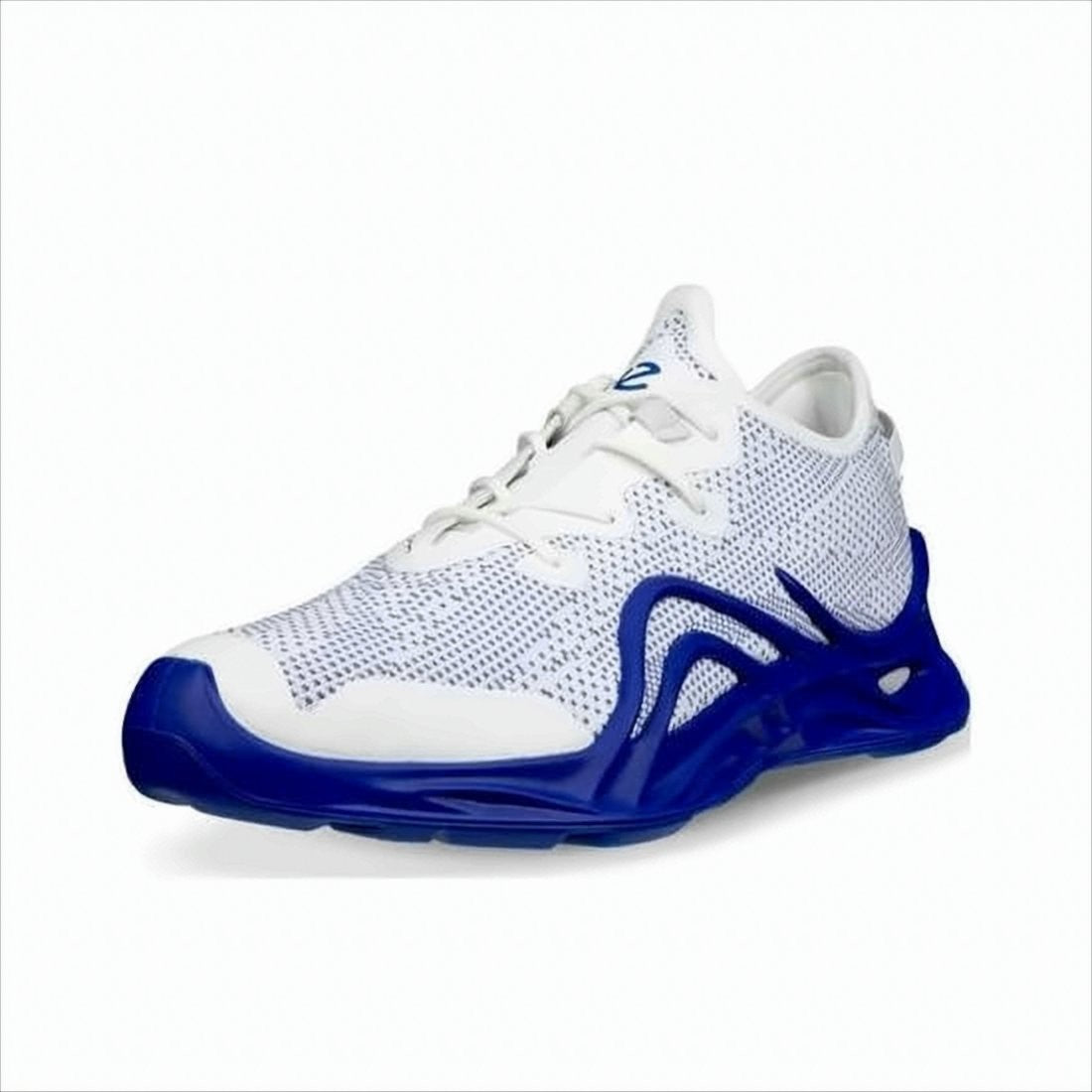 Ecco Dynamic Sculpted Sneakers With Breathable Upper