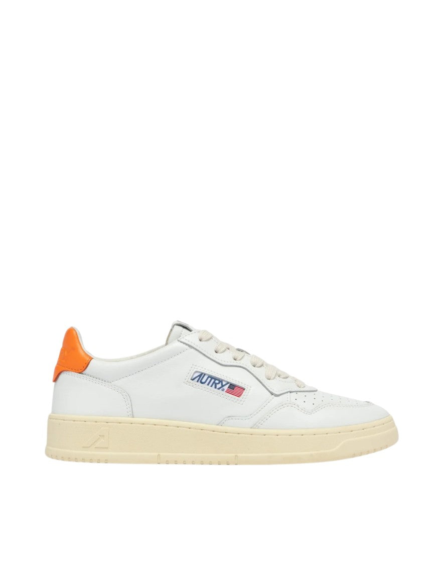 Autry Medalist Low Men’S White/Parsimmon Sneakers