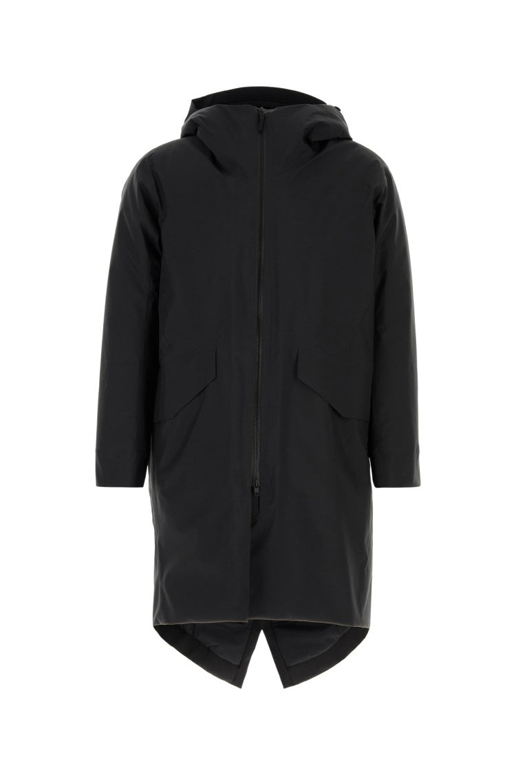 Veilance Monitor Down Coat M